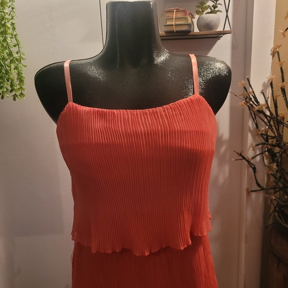 HKR Collection peach/pink accordion pleated dress Size M - Picture 2 of 6